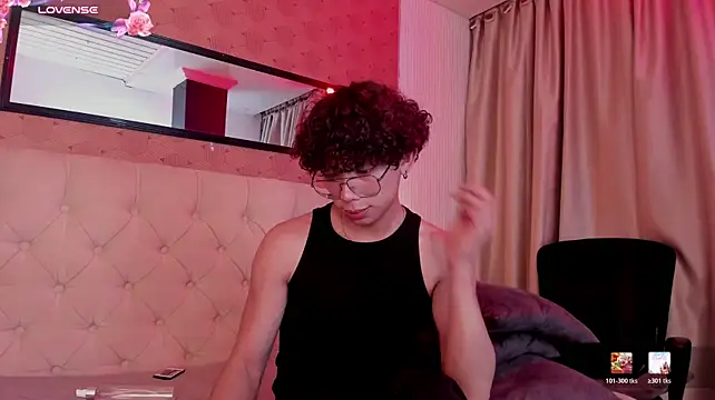 liam_twiink Chat XXX live