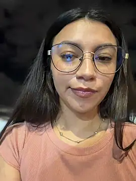 CocoaGigiMuse's Live XXX Chat