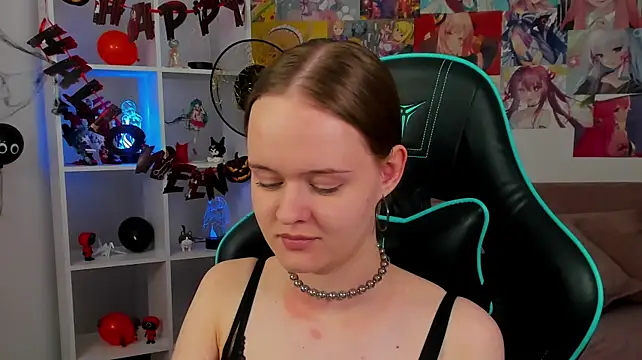 AdaRune's Live XXX Chat