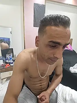 Chat XXX en directo de highguy