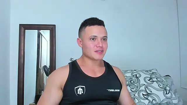 KingLevi01 Live XXX-Chat