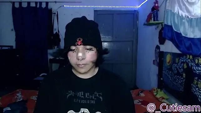 צ'אט XXX בשידור חי של Cutie_Sam
