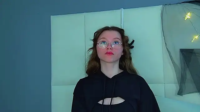 KeiraAsti Obrolan Langsung XXX