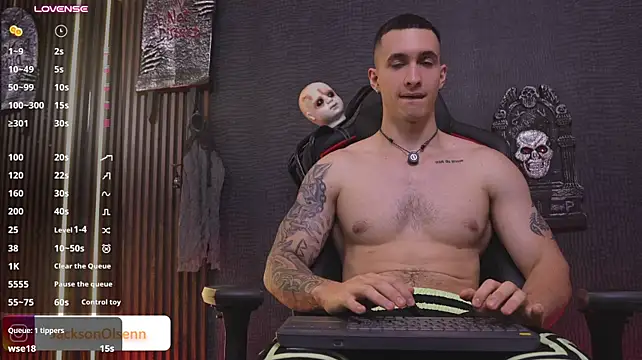 JacksonOlsenn's Live XXX Chat