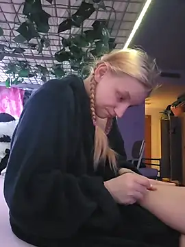 LiyaKasper – Naživo XXX chat