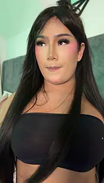 Chat +18 de Vale_Prada ao vivo