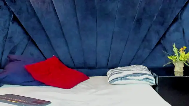 Živý XXX chat AdrianMontenegro