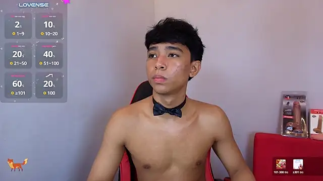 Živý XXX chat Little_Twink19x