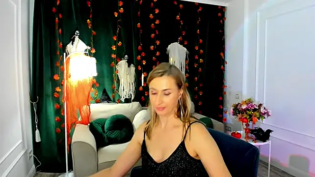 PassionGlow's Live XXX Chat