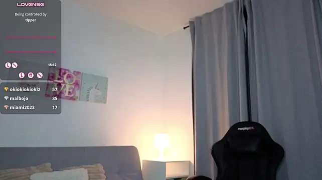 Isabella_Bliss' Live XXX Chat