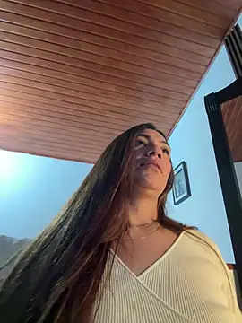 Czat XXX na żywo – emmily_d