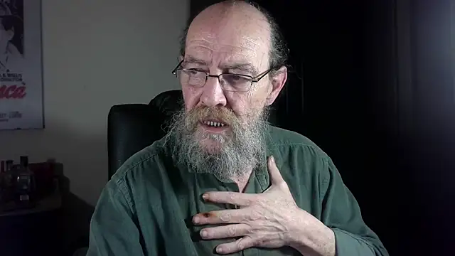 Uncle_Hottie: онлайн-секс-чат