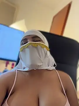 Karim_Nabil XXX чат на живо