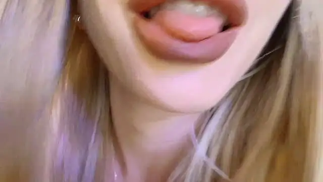 Velvet_kissxn Live XXX chat