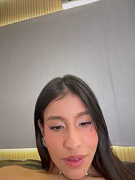 Alejandra_ospina's Live XXX Chat