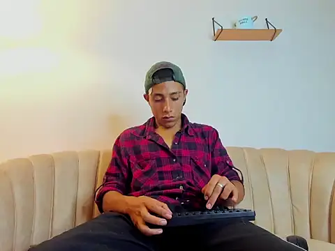 King_Sterling live XXX chat