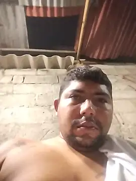 master_juju1924 Show Webcam