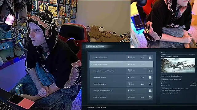 MrFrizby6211's Live XXX Chat
