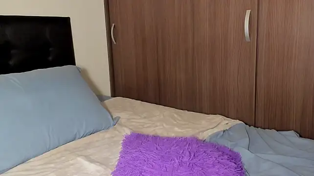 DianaBrownXX's Live XXX Chat