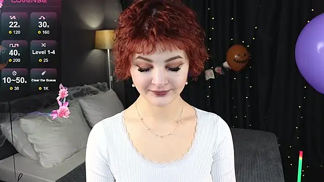 XXX chat uživo modela Kira__Fluffy