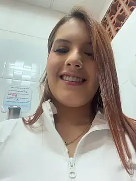 AngelBlushXXX Adlı Modelin Web Kamerası Şovu