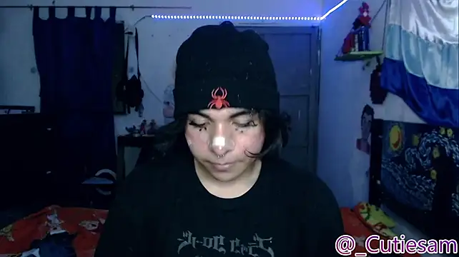 Cutie_Sam 现场XXX聊天