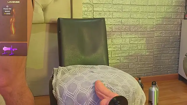 Živý XXX chat EdwardRoss_