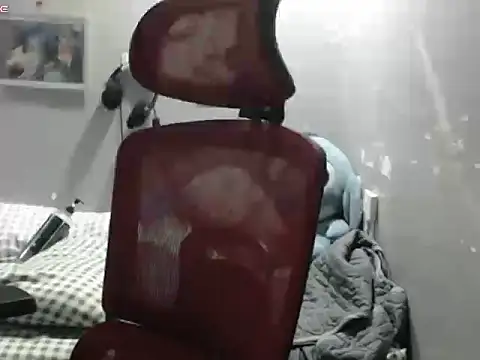 BubbleButtPinay Adlı Modelin Canlı XXX Sohbeti