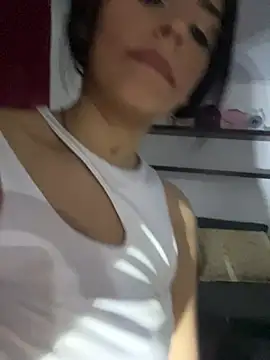 Fernanda_yt Adlı Modelin Canlı XXX Sohbeti