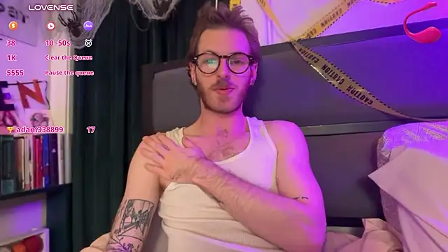 gnickname élő XXX-chatje