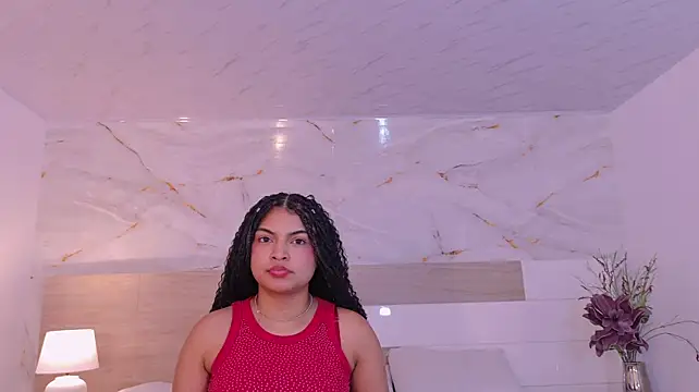 MelodyAlvarez: онлайн-секс-чат