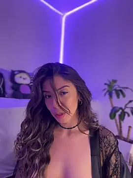 AmmyCollinsW Adlı Modelin Canlı XXX Sohbeti