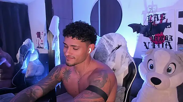 Alessandro_Vanni élő XXX-chatje