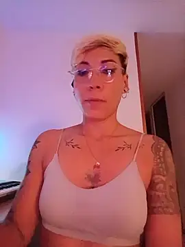 Živý XXX chat MiaMorgan_