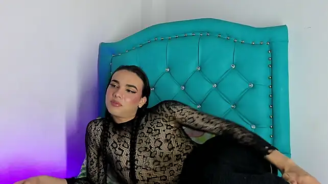 Chatroom XXX en direct de Almazz_Hot