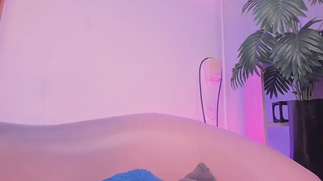 Chat XXX en directo de samanee_konn