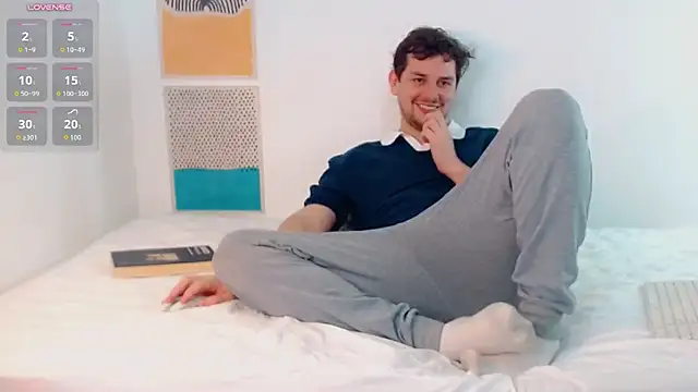 XXX chat uživo modela Luc_7