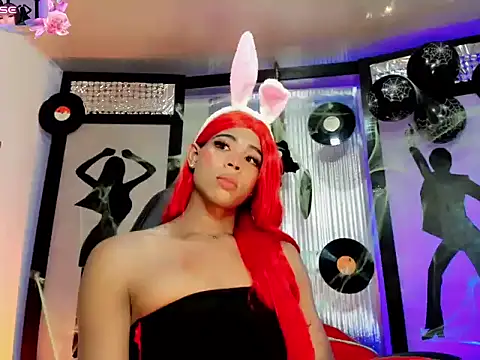 Aisha_black_ Chat XXX in diretta