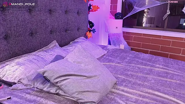Živý XXX chat mandi4pole_