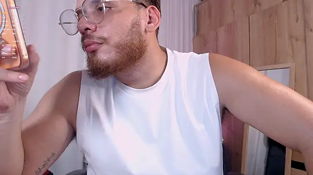 دردشة anotherbigboy_ الجنسية المباشرة