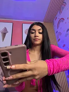 Nicolle_QuiinteroのライブXXXチャット