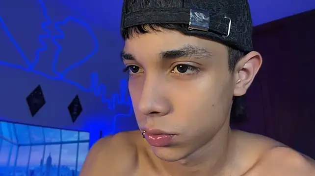 XXX chat uživo modela RoughDiamond_