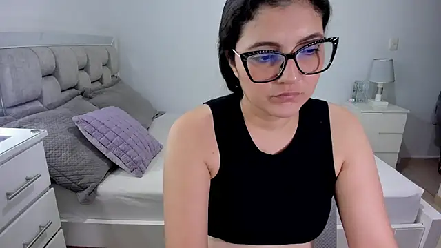 Chat XXX en directo de Camilaa_bueno