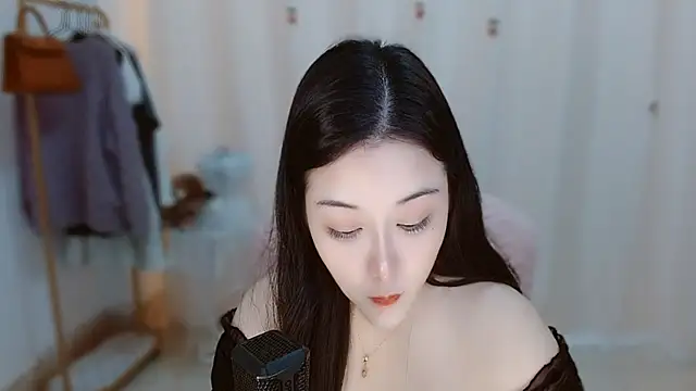 Chat +18 de Amy-cnbaby ao vivo
