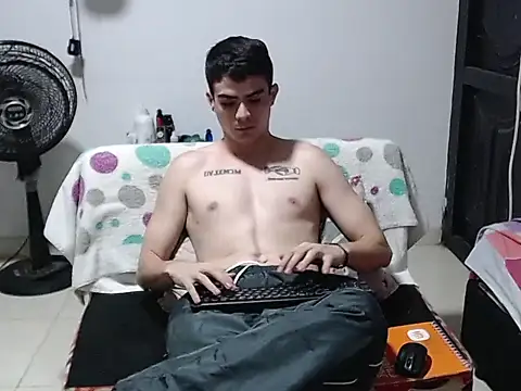 Zac_Efront Live XXX-chat
