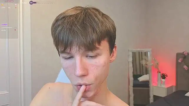 cuMte_boy élő XXX-chatje