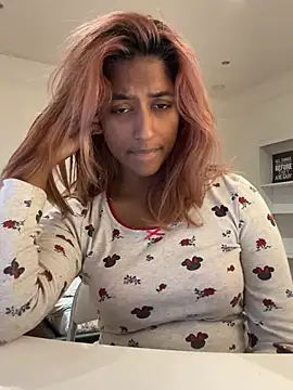 DonnaShy's Live XXX Chat