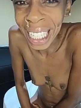 Živý XXX chat Jasmine_FullsShine