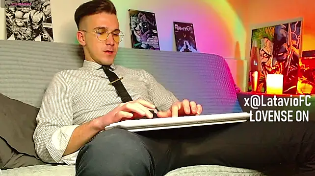 Midnighter_ Live XXX Chat
