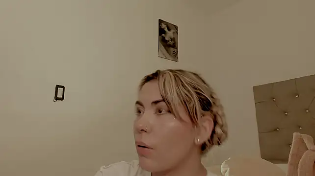 Živý XXX chat Dakotaheat